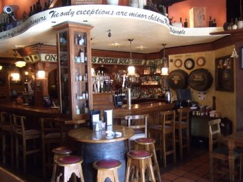Dublin_square_002