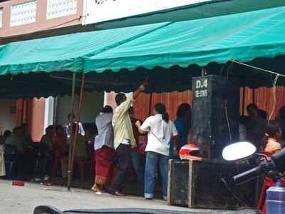 LuangPrabangParty02