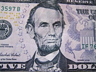 Yaro3Dollar01