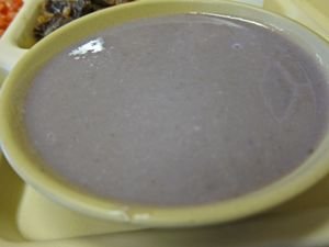Hiway Inn08