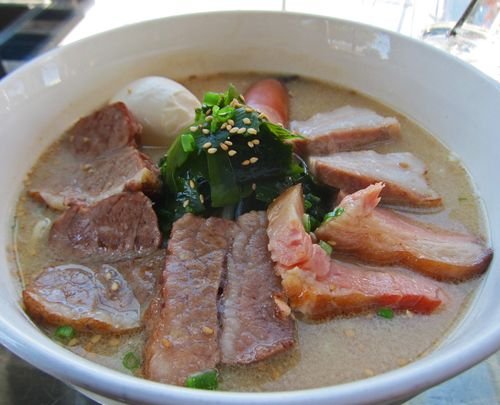 RamenR Underbelly 03