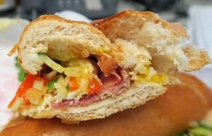 Banh Mi Bakery 08