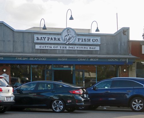 3951 Bay Park Fish 01