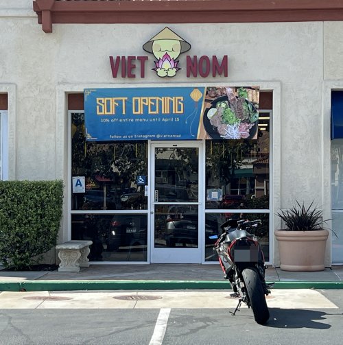 Viet Nom 01